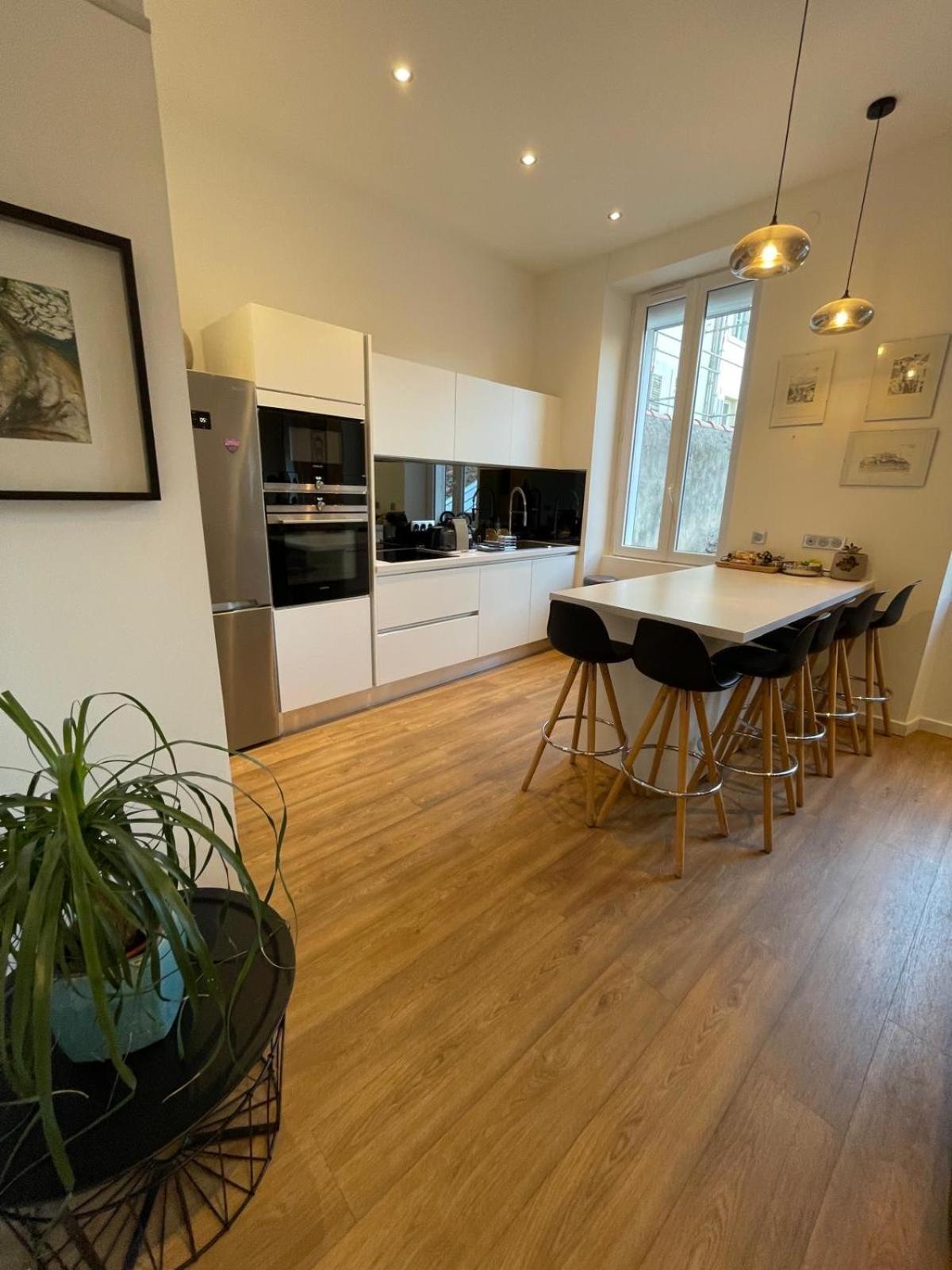 Appartement Design Sur Vauban - Clim Et Wifi Marseilles Buitenkant foto