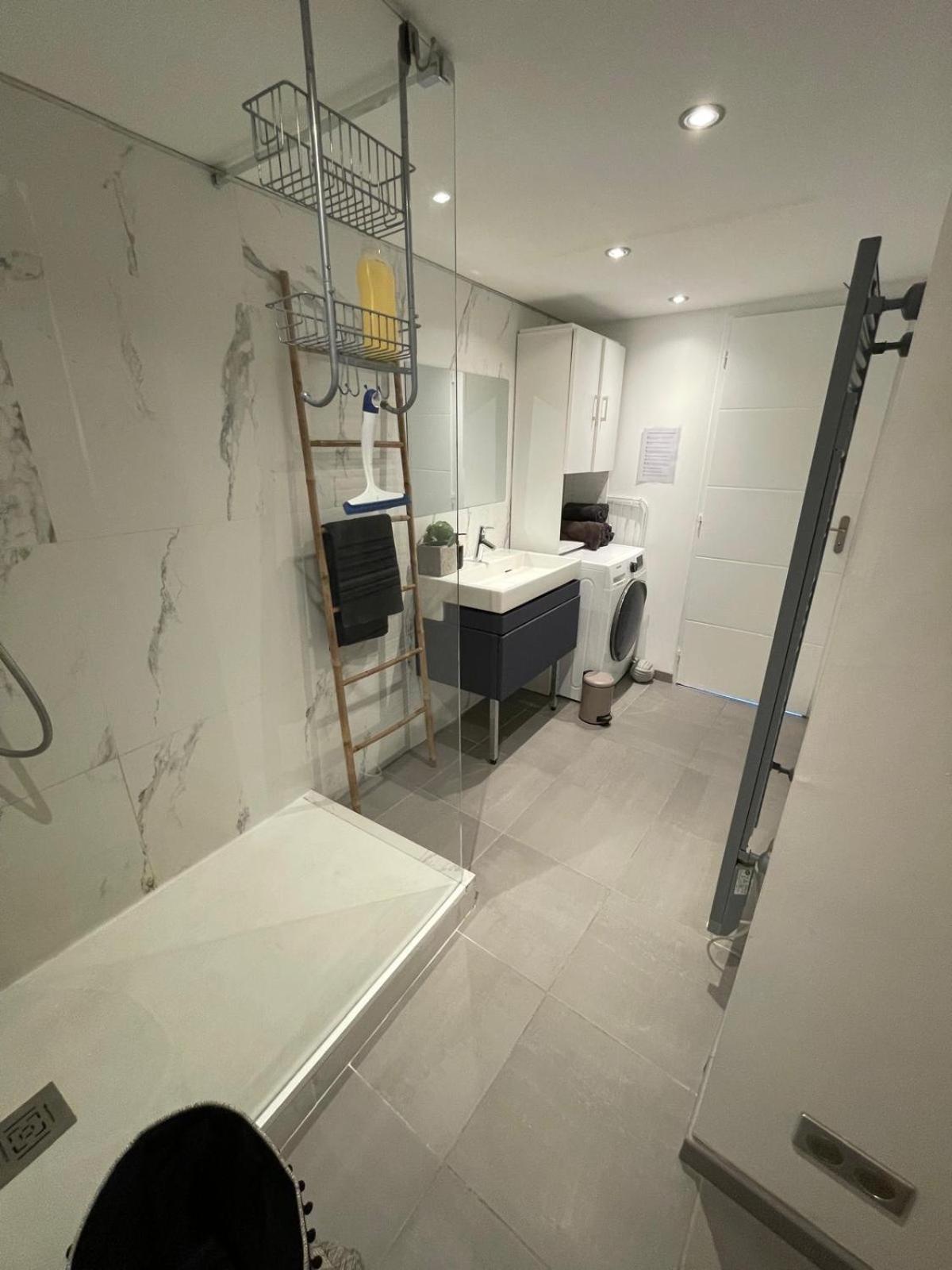 Appartement Design Sur Vauban - Clim Et Wifi Marseilles Buitenkant foto